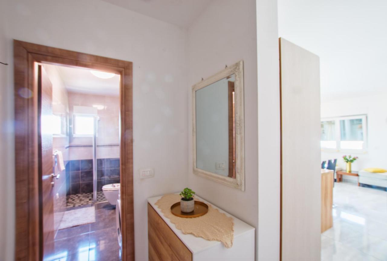 Judita Trogir Ngoại thất bức ảnh